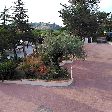 Bed & Breakfast Niscima 4*